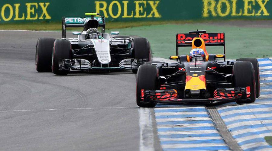 Verstappen- En Singapur estaremos cerca de Mercedes