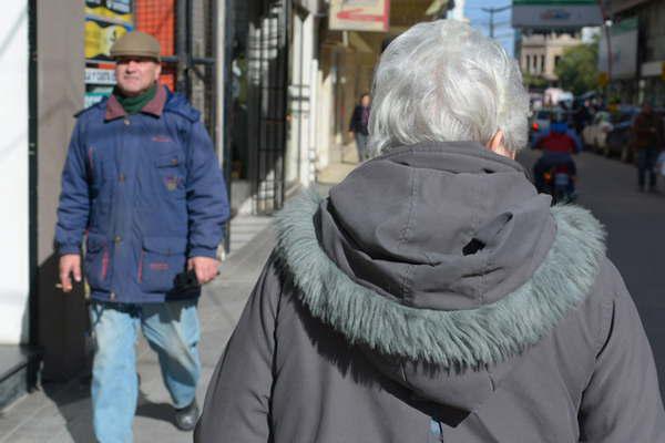 Experto anuncioacute tres olas de friacuteo entre septiembre y octubre