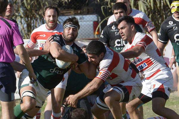 Santiago Lawn Tennis no pudo frente al puntero