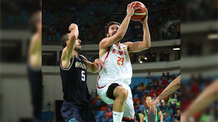 Baacutesquet- Argentina cayoacute ante Espantildea