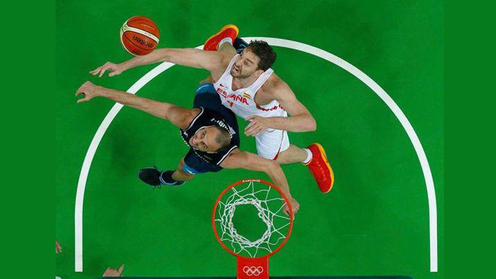 Baacutesquet- Argentina cayoacute ante Espantildea