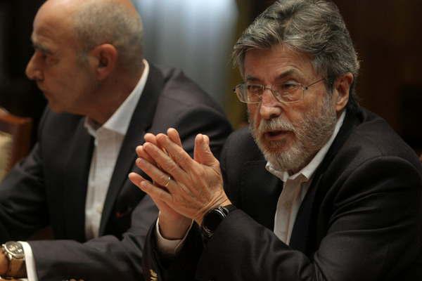 Giraron maacutes de US14 mil M al exterior por importaciones que nunca se concretaron