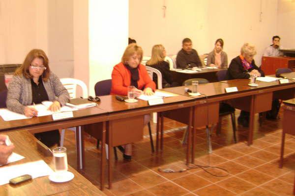 El Deliberante solicitoacute al Ejecutivo la creacioacuten de la Plaza de los Poetas