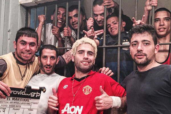 Nico Furtado durmioacute en una plaza para preparar un personaje