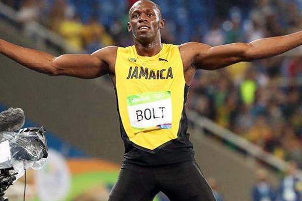Usain Bolt se quedoacute con el oro en los 200 metros llanos