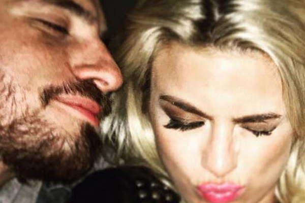 iquestCon Aileacuten o con Pampita Ardohain