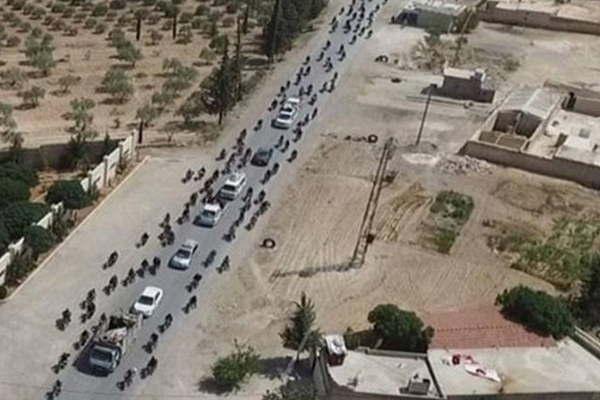 El Estado Islaacutemico huye con civiles como escudos humanos