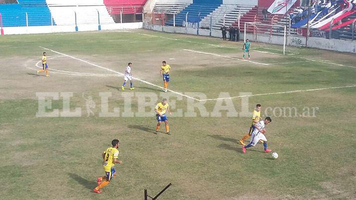 Unioacuten Santiago y Atleacutetico Policial empataron 1 a 1