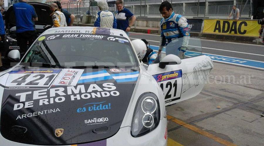 El santiaguentildeo Marcos Vaacutezquez se subioacute al podio en Alemania