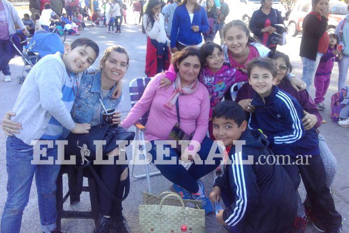 El festejo del Diacutea del Nintildeo en el Parque Aguirre