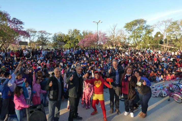 Se concretoacute el Festival diacutea del Nintildeo en Los Juries