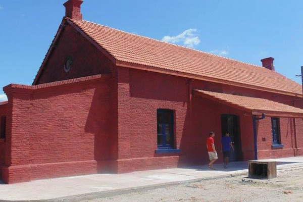 Habilitan comisariacutea en Icantildeo en la ex estacioacuten de trenes