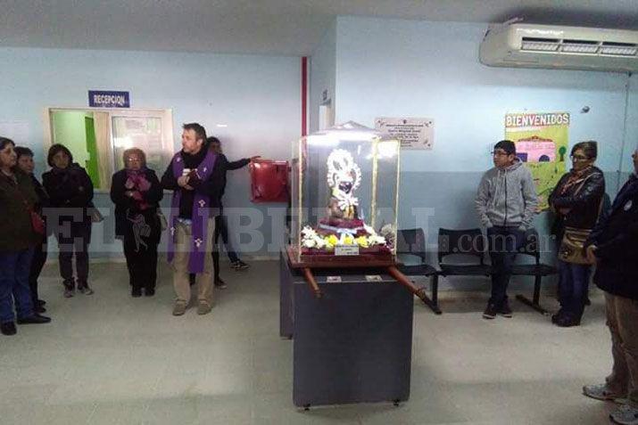 La Virgen de Sumampa continuacutea su peregrinar en honor a Mama Antula