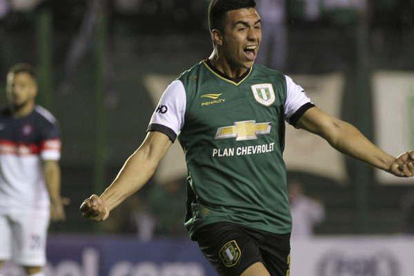 San Lorenzo la pasoacute mal en el Sur