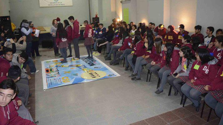 Alumnos participaron de juego vocacional