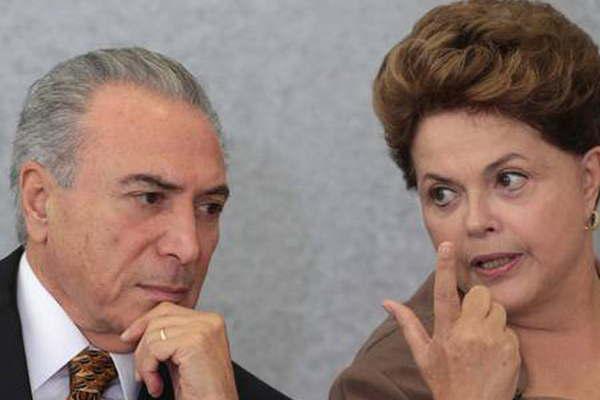 Confirman que hoy empieza el juicio poliacutetico a Dilma