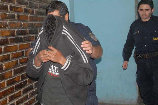 Detenido por estafar con falsos subsidios del Ministerio de Salud