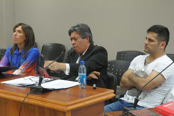 Catorce antildeos de caacutercel para un ex judicial por subir video hot a la web e intentar matar a su ex