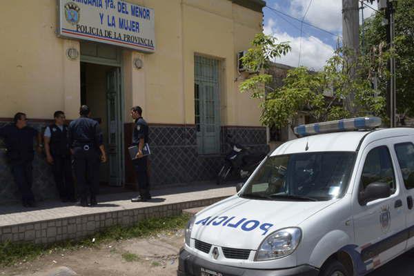 Denuncioacute que dio a luz a su bebeacute sin vida por las golpizas de su ex