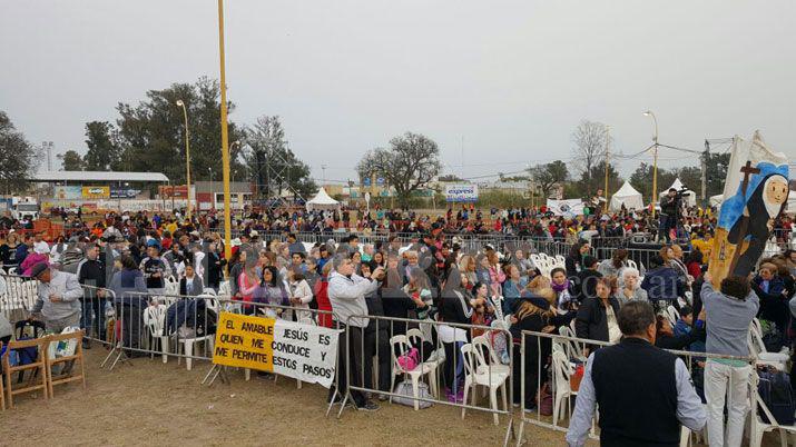 Miles de fieles ya palpitan la ceremonia de beatificacioacuten de Mama Antula