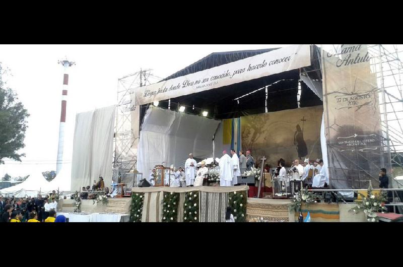 Mama Antula- histoacuterica trasmision de Canal 7 al mundo