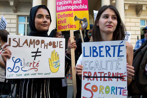 La Justicia francesa suspendioacute la prohibicioacuten del uso de la burkini