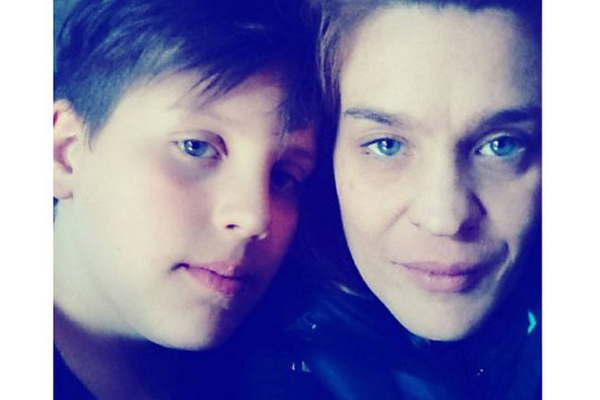 Leticia Breacutedice presentoacute a su hijo Indio