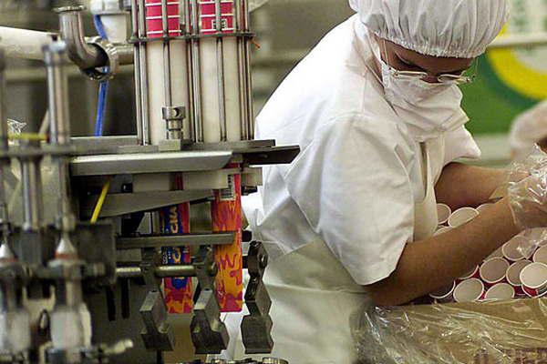 La produccioacuten de pymes se desplomoacute 78-en-porciento- durante julio