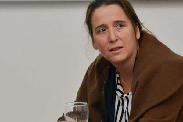 Marina Dal Poggetto- La economiacutea argentina comenzoacute a pegar la vuelta este mes