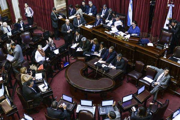 Ley del arrepentido y extincioacuten se debatiraacuten en el Senado
