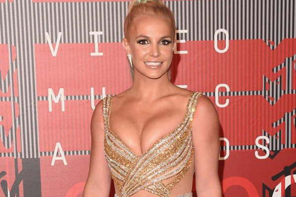 La Princesa del Pop vive tiempos de Gloria con la aparicioacuten de su nuevo CD 