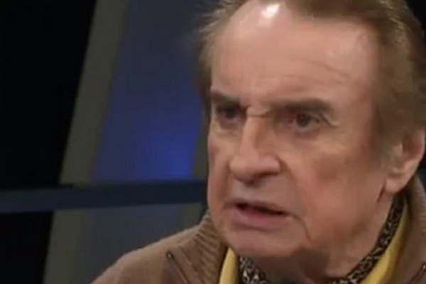 Santiago Bal vs Joseacute Mariacutea Muscari- Si yo lo tengo a mano le arranco la cabeza 