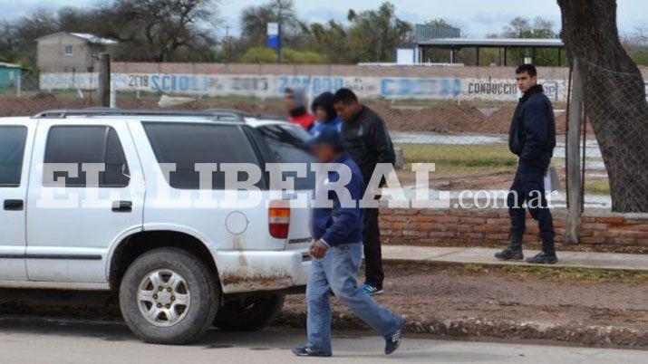 Detienen a dos sujetos que desvalijaron una casa