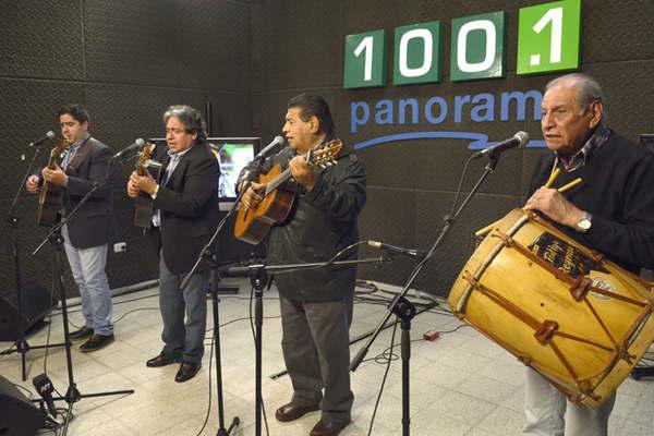 Interminable dolor de Alito el Negro y Martiacuten Paz