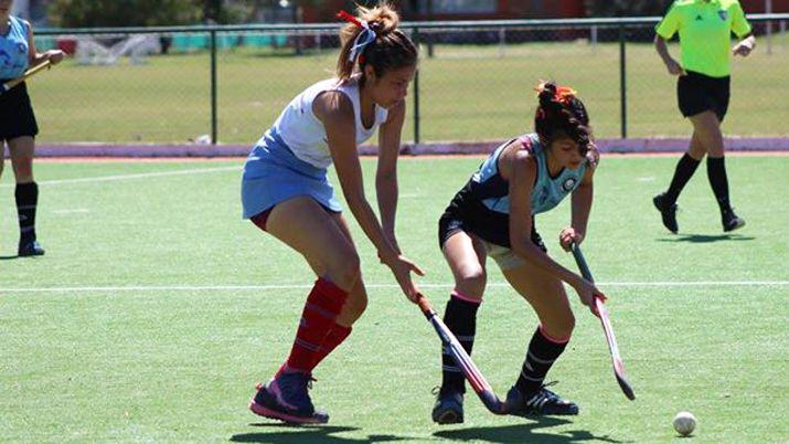 Una santiaguentildea fue convocada para la preseleccioacuten nacional de hockey
