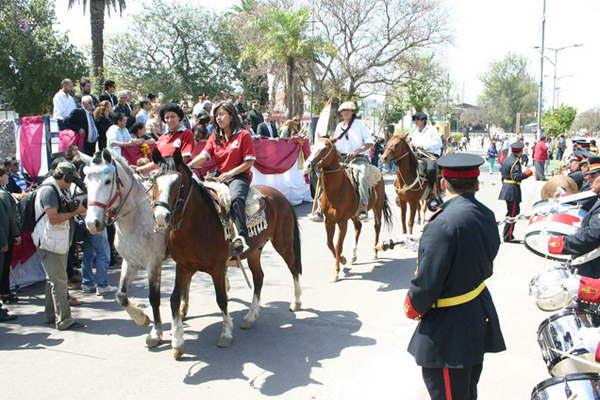 El intendente Mirolo dio a conocer el programa de actos para el cumpleantildeos de la ciudad