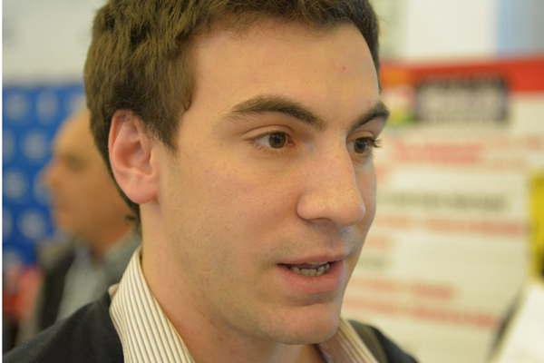 Creo que mi viejo aceptariacutea algunas cosas de esta gestioacuten asiacute como tambieacuten criticariacutea otras