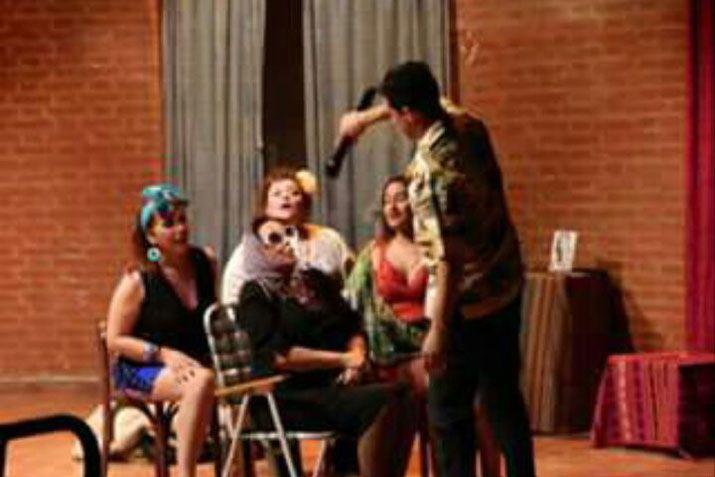 El elenco de Venecia se presenta a beneficio