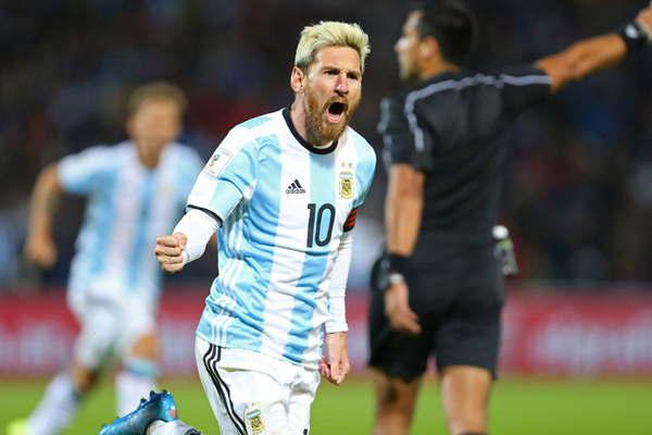 Messi volvioacute para hacer feliz a un paiacutes