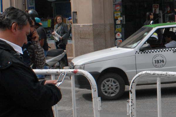 Hoy habraacute varios cortes en el traacutensito por festejos barriales