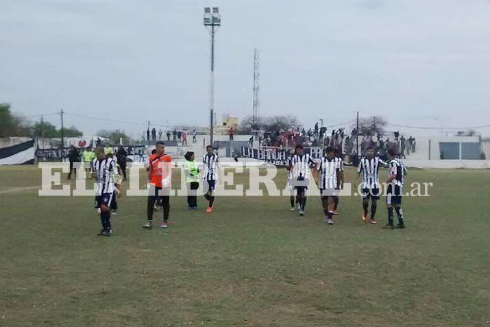 El encuentro se jugó en el estadio de Sarmiento en La Banda