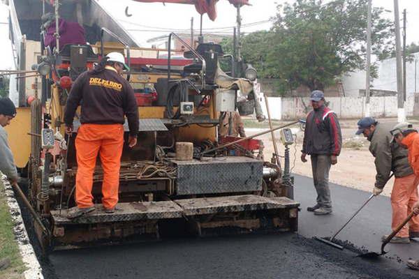 La Municipalidad loretana repara la avenida Juan Bautista Alberdi