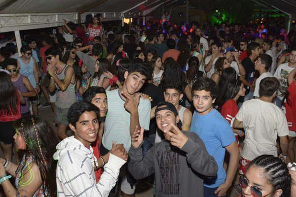 Inspeccionaraacuten salones de fiesta por estudiantinas