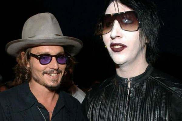 Marilyn Manson salioacute en defensa de su gran amigo Johnny Depp