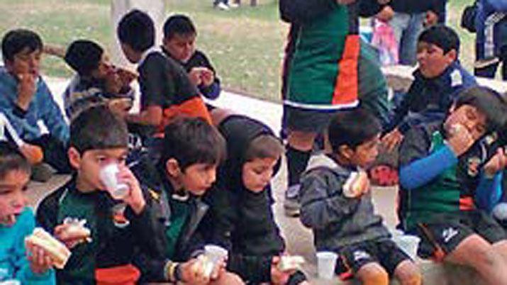 El Santiago Rugby participoacute de un gran encuentro infantil