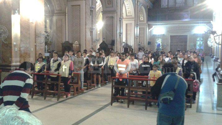 Cientos de peregrinos partieron rumbo a Mailiacuten