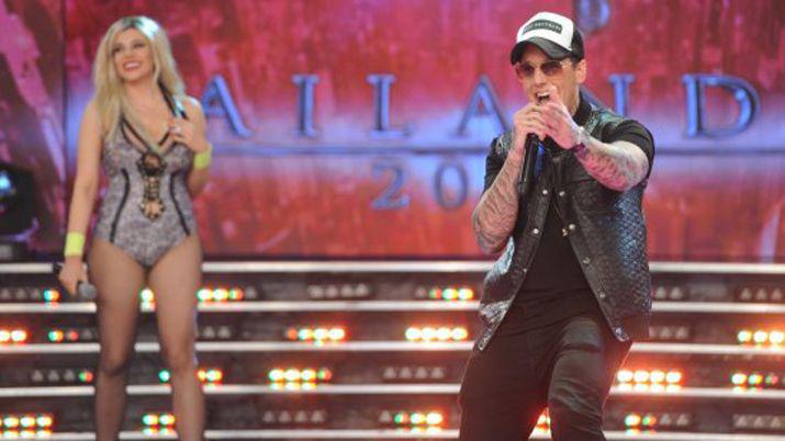 Charlotte Caniggia cantoacute con su hermano y se llevoacute el peor puntaje en reggaetoacuten