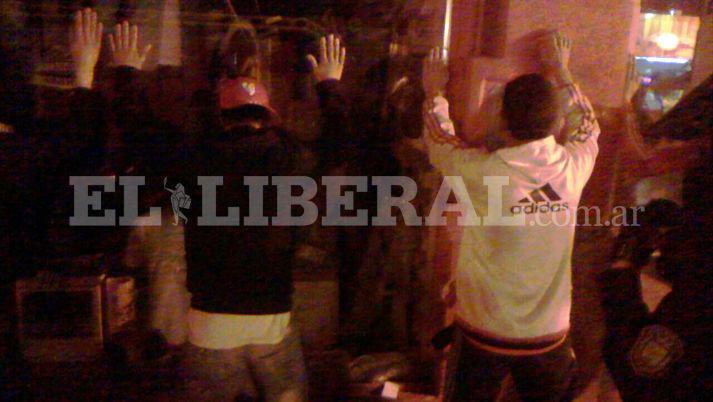 Detienen a cuatro revoltosos que ocasionaban disturbios en el centro