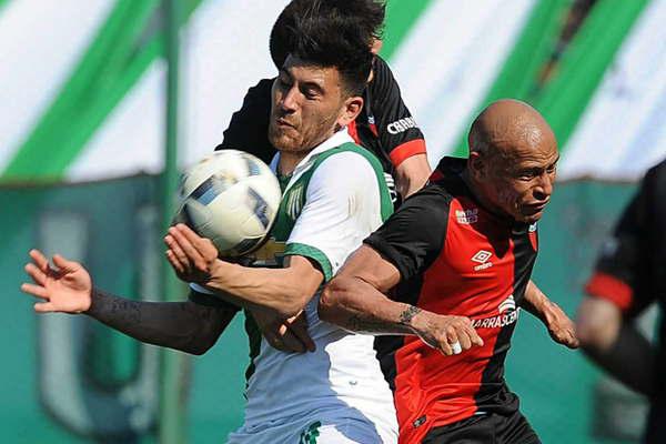Banfield y Coloacuten no supieron sacarse ventajas y fue 0 a 0
