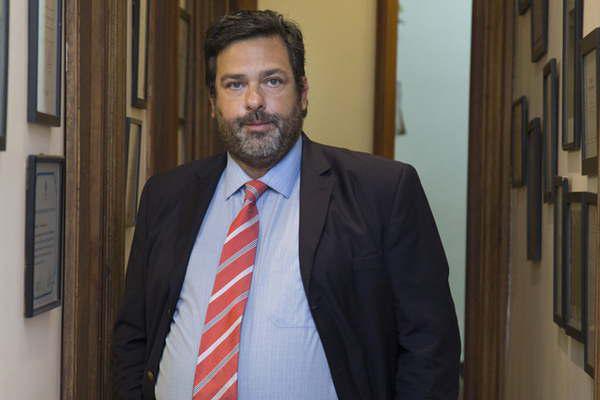 Abogado de Baacuteez pediraacute excarcelar al empresario